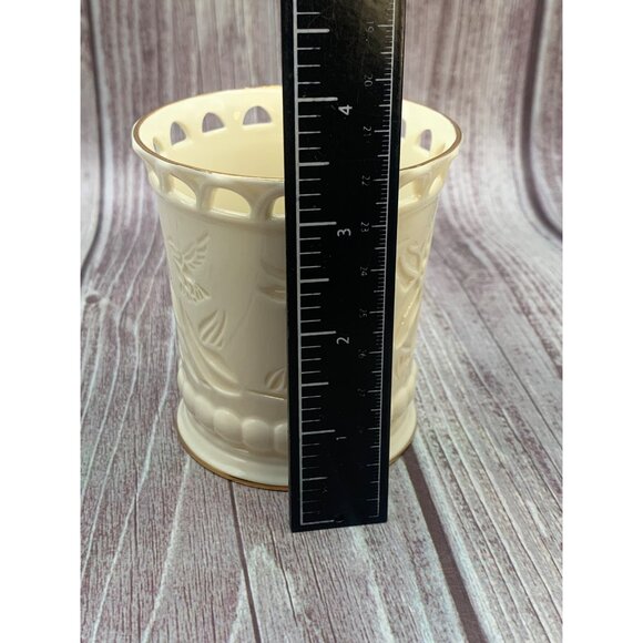 Lenox Flower Candle Holder Fine Ivory China 2004 Handcrafted with candle - Picture 9 of 12